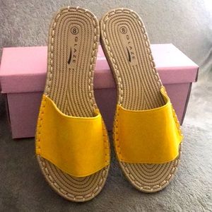 Cute summery style sandals